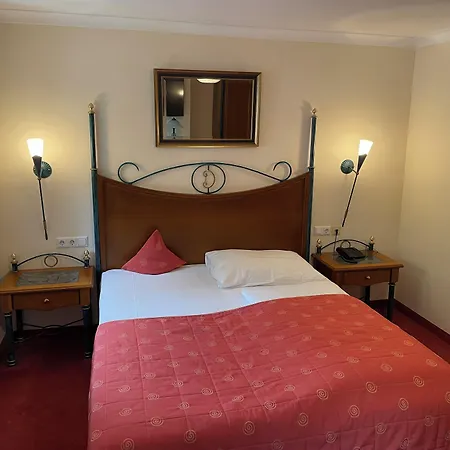 Donauhof Hotel 3*